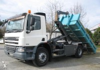 Camion polybenne (ampliroll)