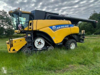Moissonneuse-batteuse New Holland occasion
